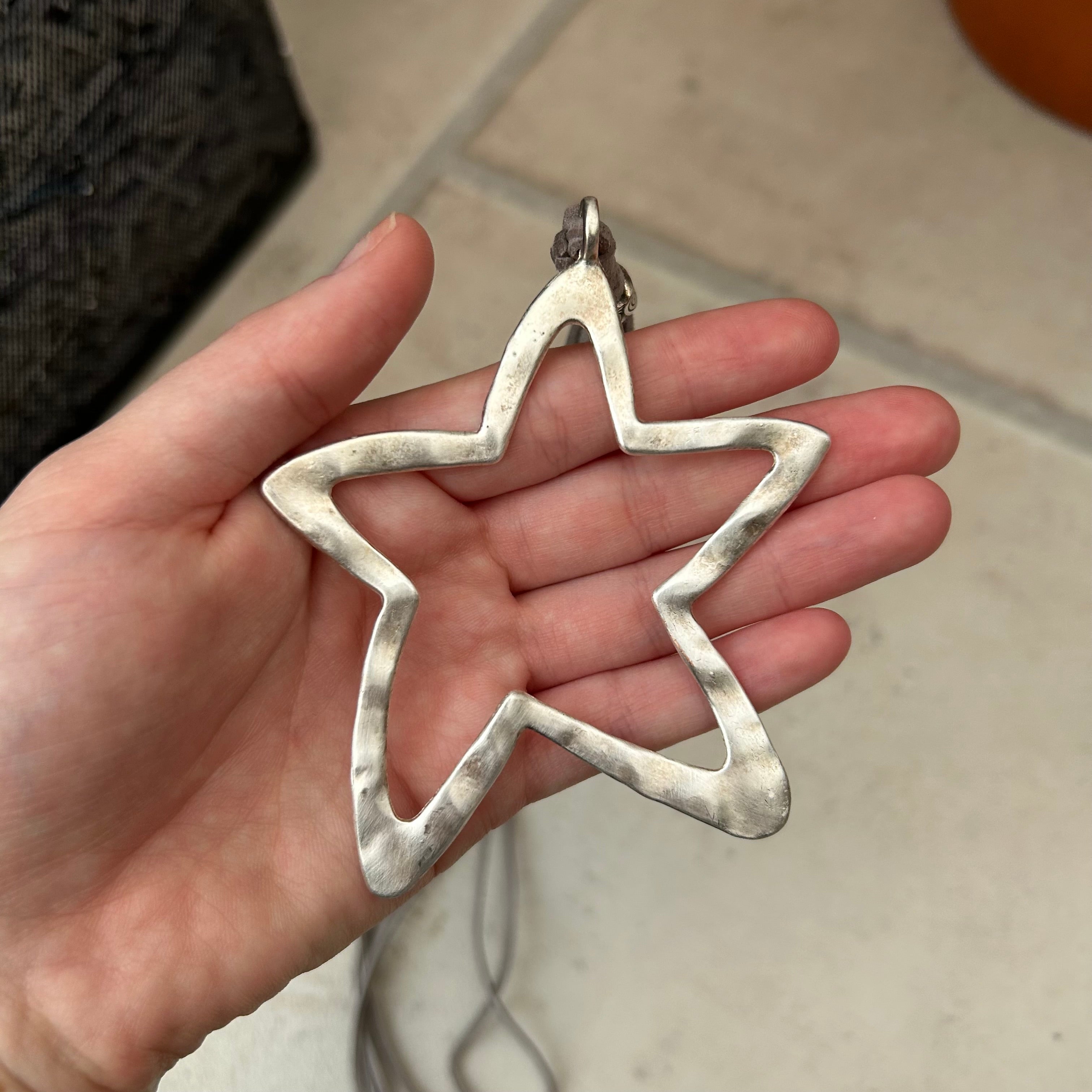 Big star vintage corded necklace