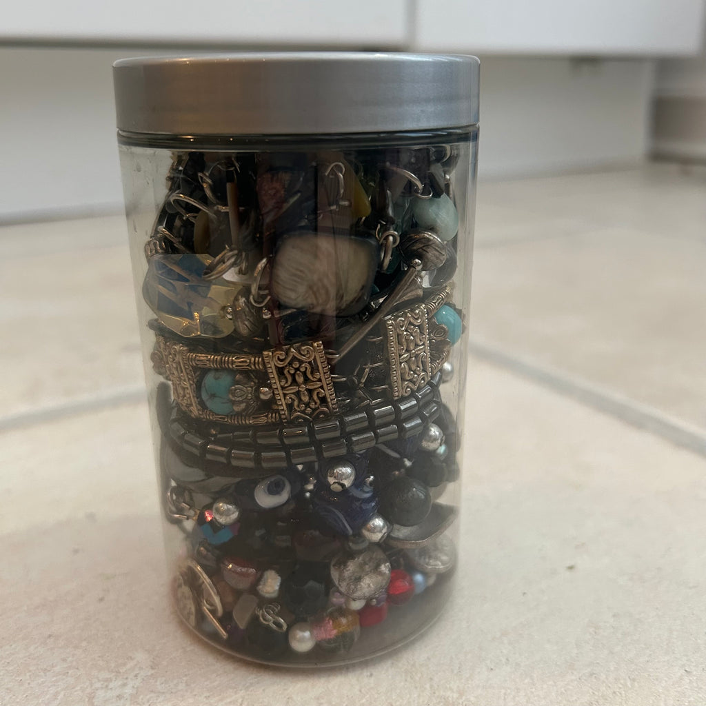 Medium mystery jewellery jar