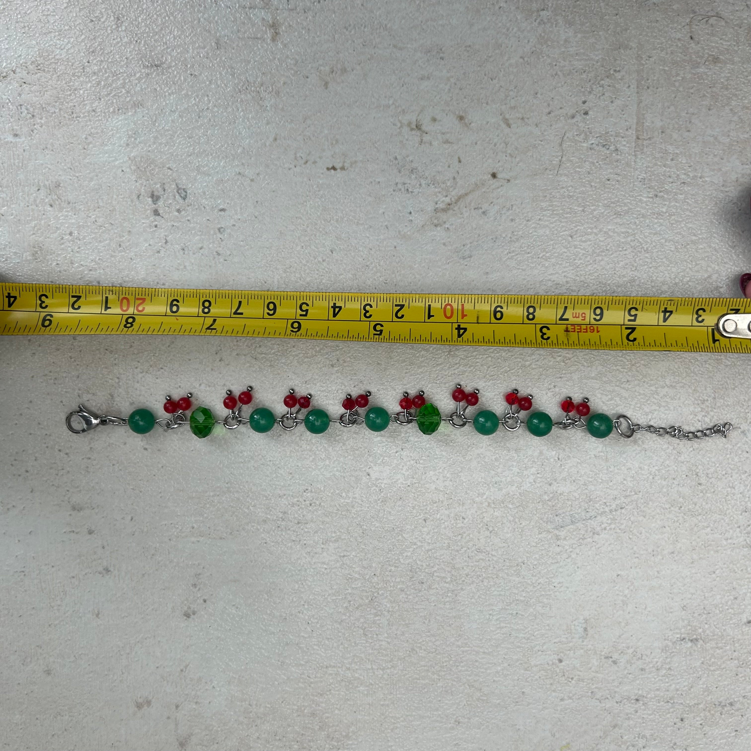 Christmas beaded bracelet