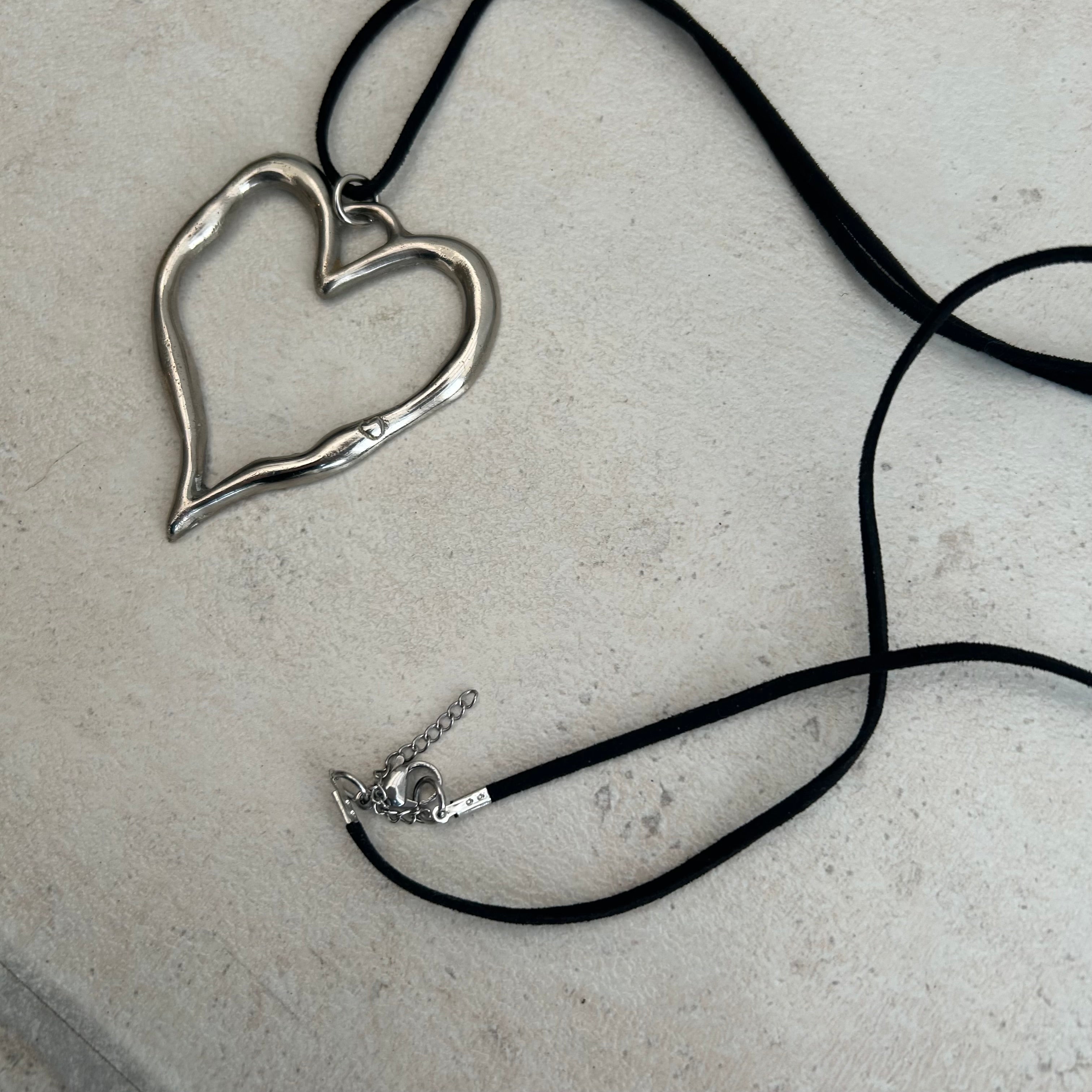 custom necklace for amelia 💛