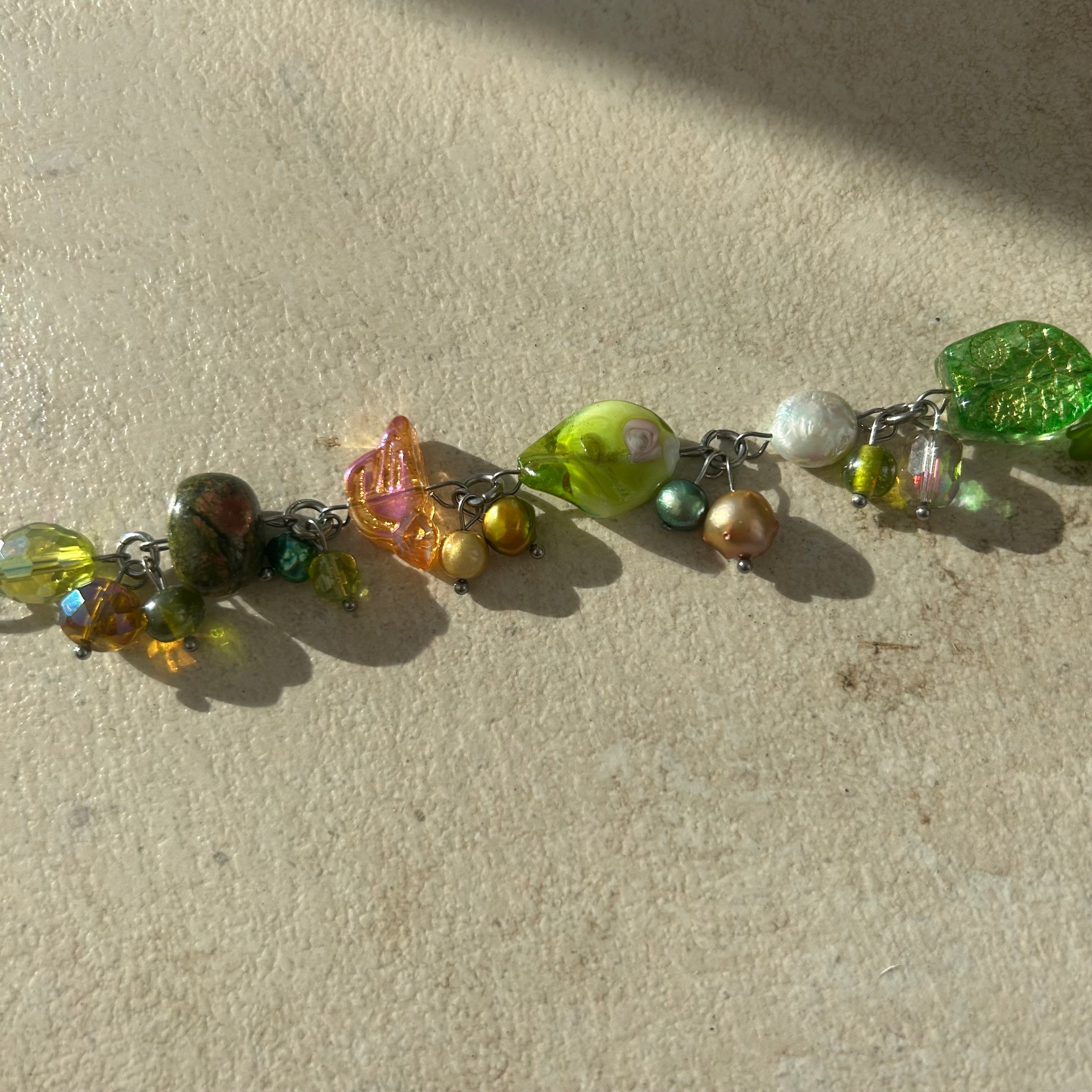 spring 2.0 glass cluster bracelet